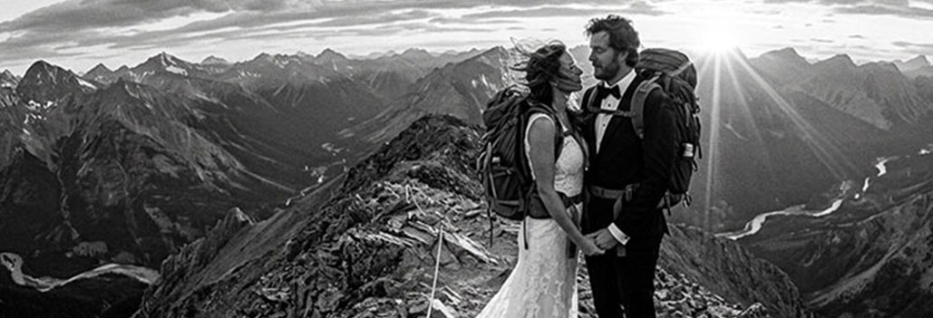 QuirkyMoons: Honeymoons For the Adventurous Souls
